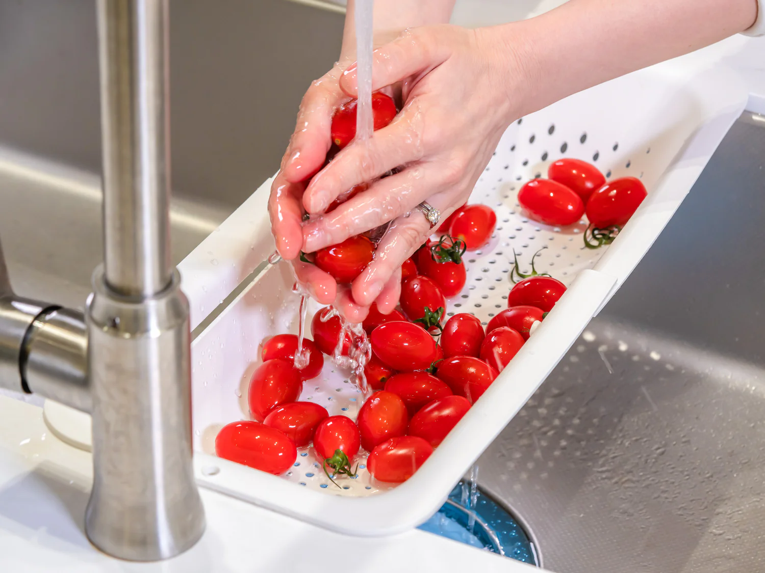 Figmint Kitchen Sales Store -Figmint Kitchen Sales Store SIM02522 2